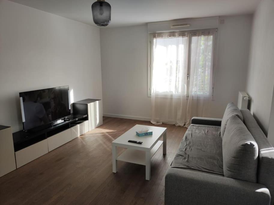Charmant Appartement Proche Paris 奥伯尼 外观 照片